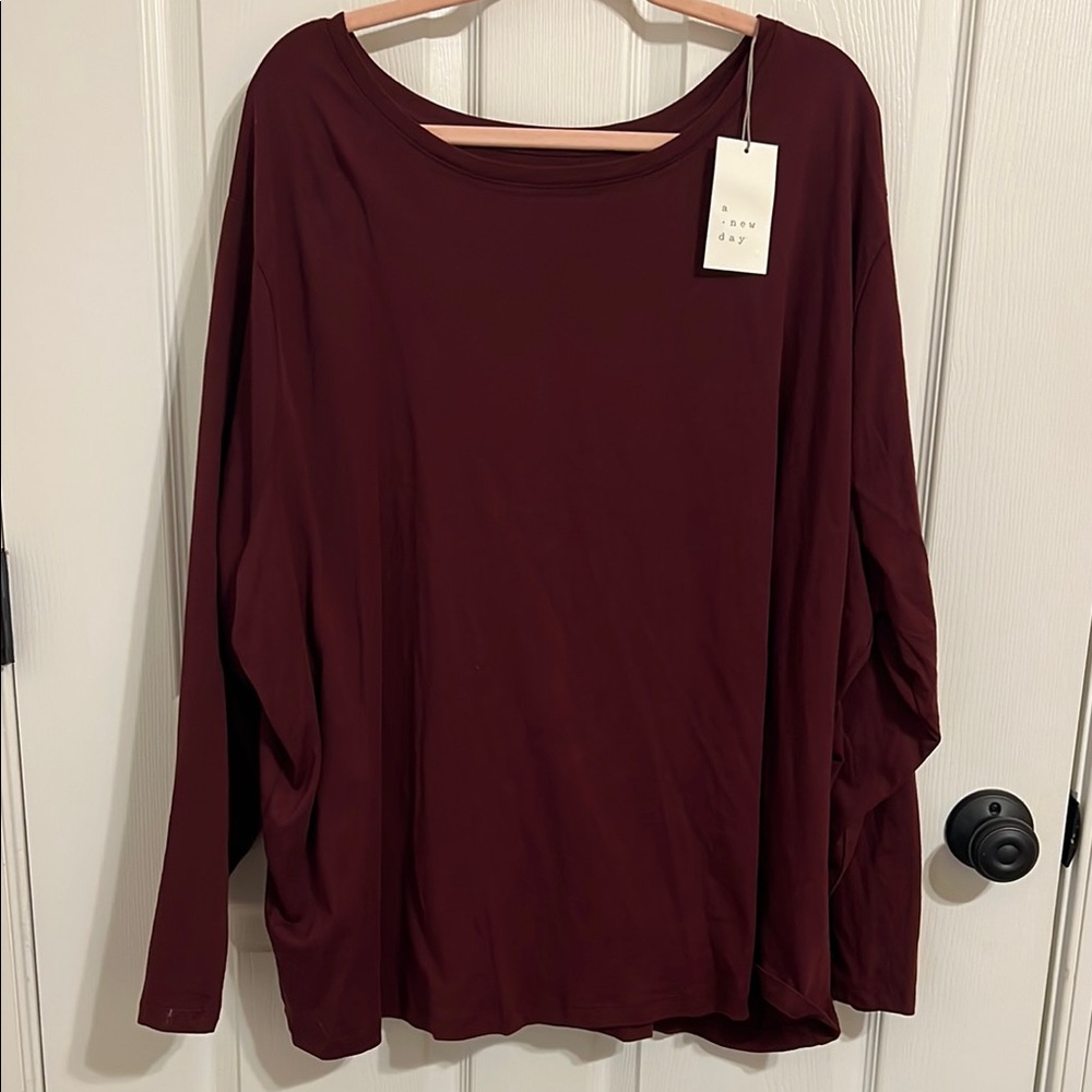 Women's Burgundy Top